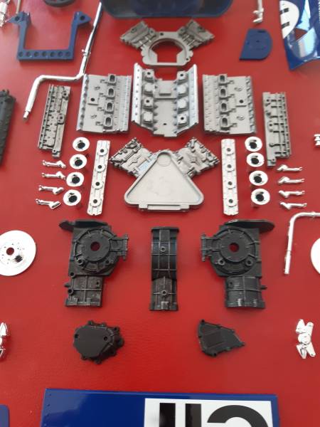 1/12 Maquette TYRRELL 003 MONACO 1971 présentation en éclaté en boite vitrine- piece unique