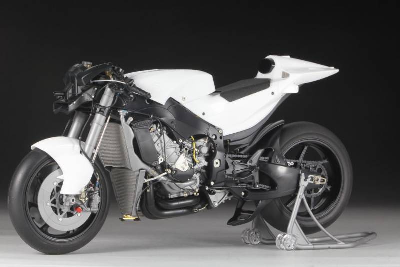 Kit de détaillage 1/12 marque Top Studio TD23284