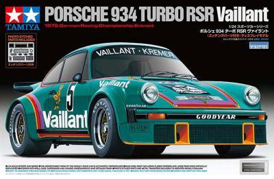 porsche 934 turbo RSR vaillant 1/24 tamiya