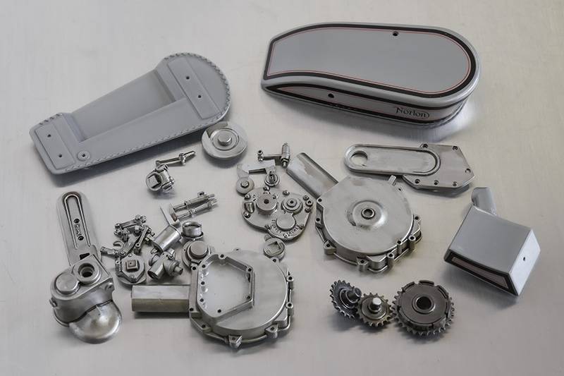 détail de la Maquette 1/9 Norton Model 18 1927 en kit Model Factory Hiro K861